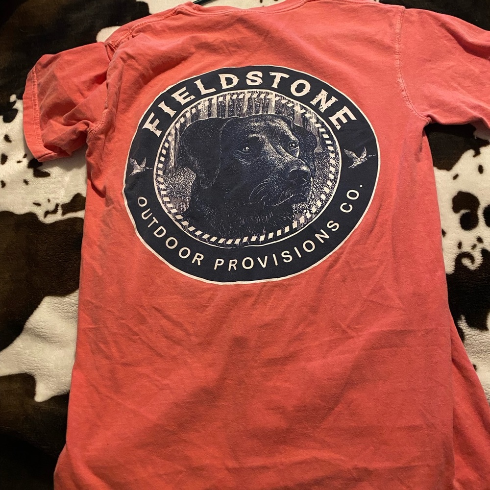 fieldstone t shirt!! bought brand new and only worn once!!